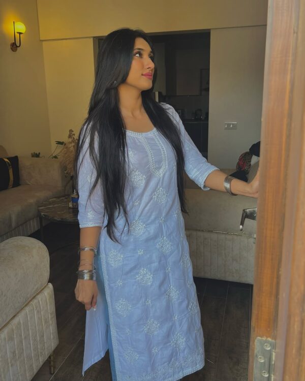 Saheli | Hans wala Safaid (lawn) - Image 3