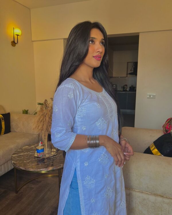 Saheli | Hans wala Safaid (lawn) - Image 7