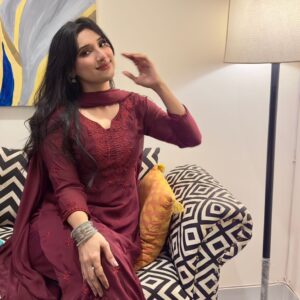 EkRang -02- DeepMaroon